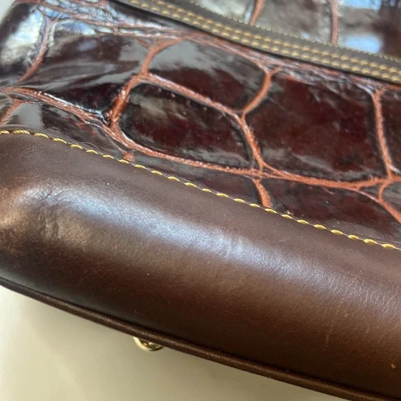 Dooney and Bourke Leather Bag - Picture 5 of 16